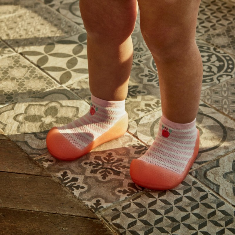 Attipas - calzado primeros pasos Rainbow White